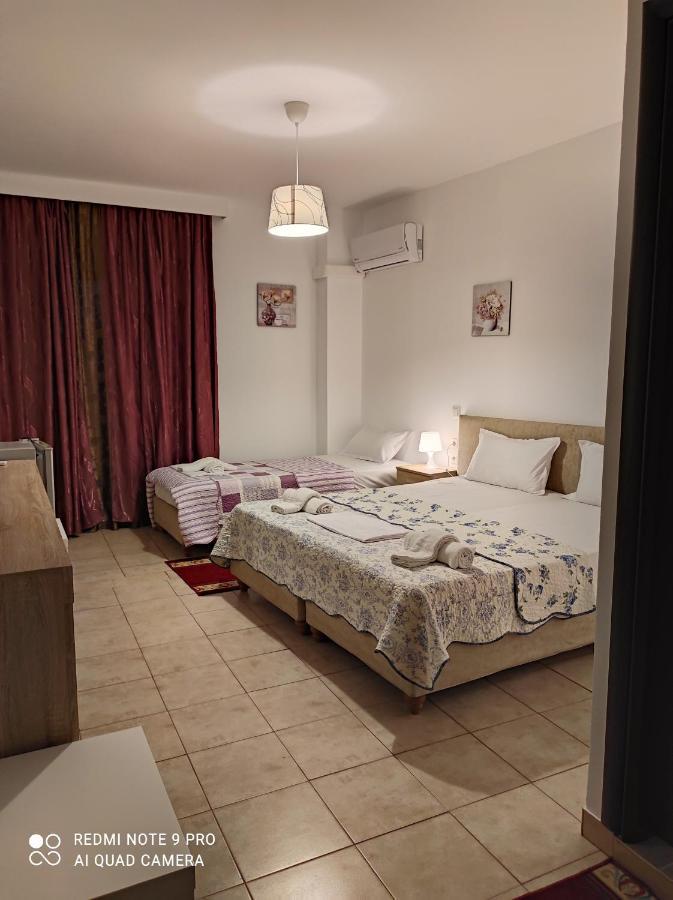 Sofias Hotel Янина Экстерьер фото